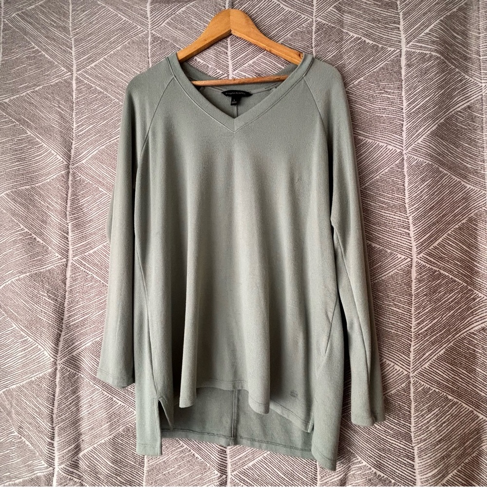 Banana Republic Long Sleeve V-neck Sweater